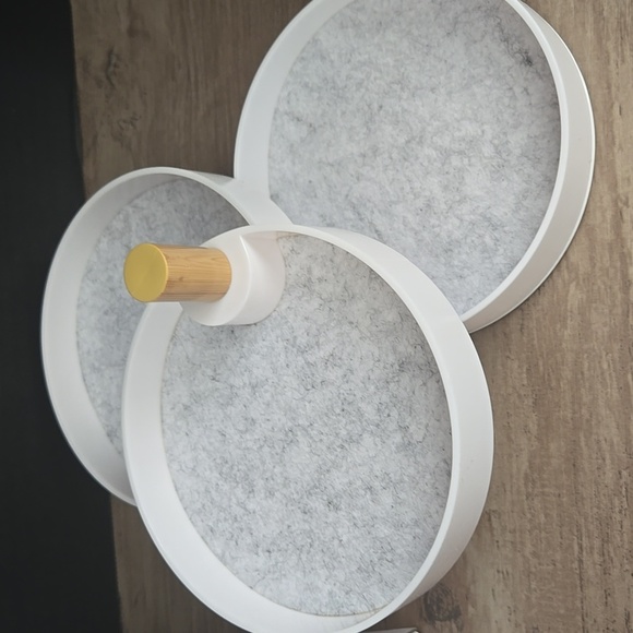 NWT The 2Bandits Tiered Catchall Tray - white with grey liner - Picture 2 of 7